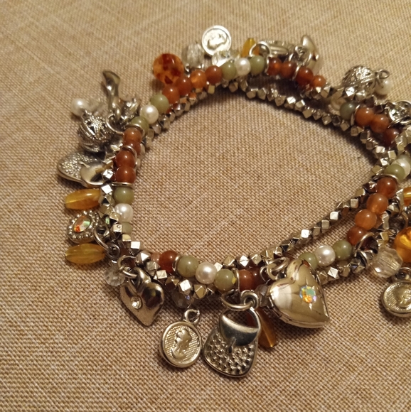 Triple Strand Stretch Silver Tone Stretch 20+ Dangle Charm Bracelet - Picture 7 of 7